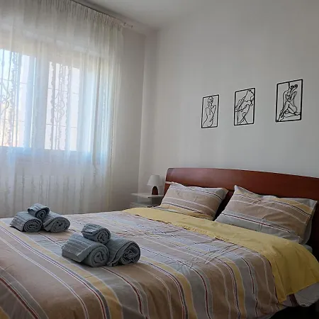 Apartment Rox - 027023-loc-00174
